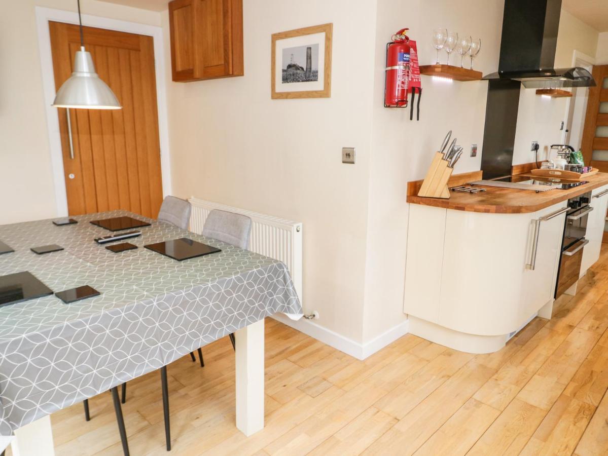 Villa Moranva Benllech Esterno foto